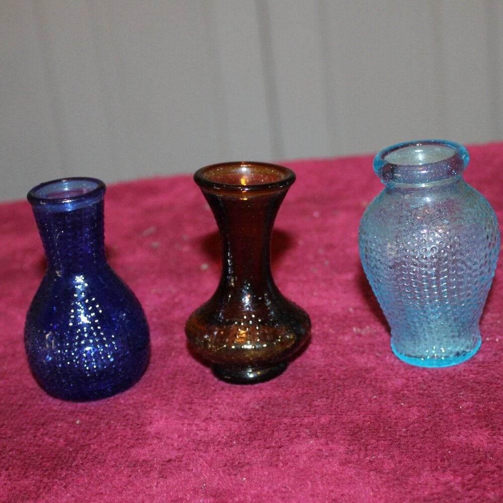 Vintage Colored Glass Bud Vases…Made In Taiwan -Set of 3